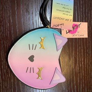Luv Betsey Johnson NWT Rainbow Heart Coin Purse